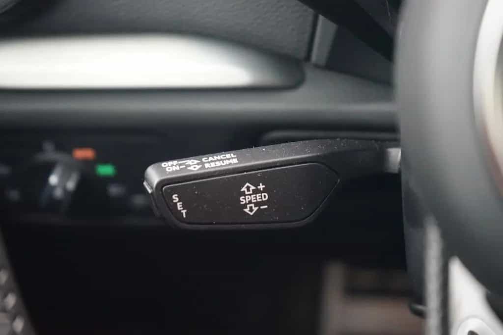 Audi A3 Sportback 35 TFSI S-Line LED Navi AHK PDC USB 01/2019-photo-17