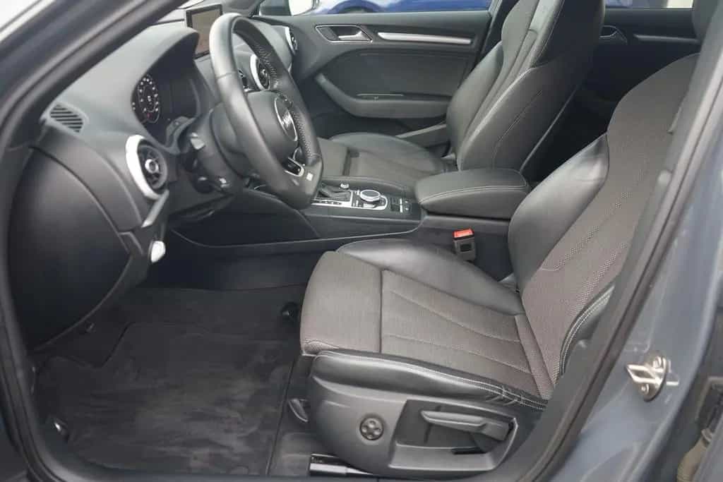 Audi A3 Sportback 35 TFSI S-Line LED Navi AHK PDC USB 01/2019-photo-21