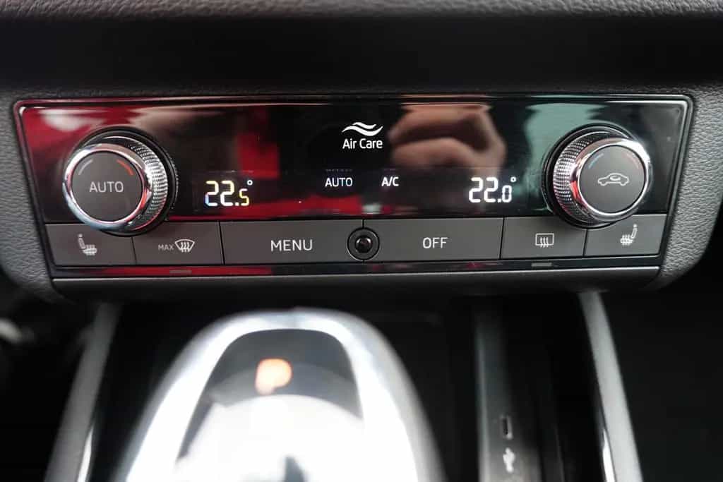 Skoda Kamiq 1.0 Ambition LED ACC Kamera Android Apple 08/2021-photo-28