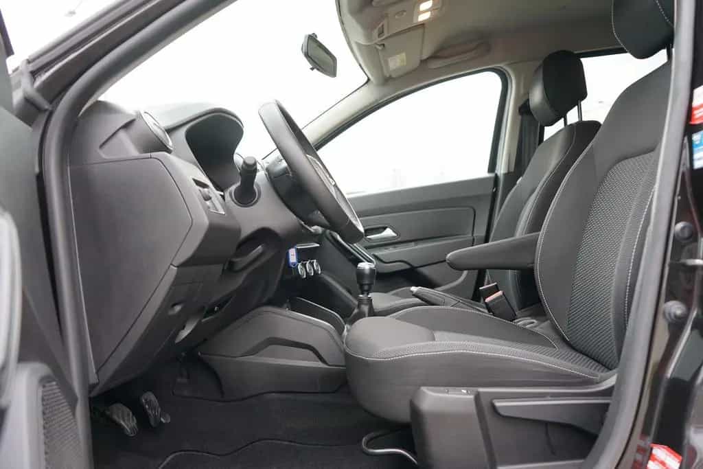 Dacia Duster II 1.3 TCe 130 Comfort DAB Navi Kamera Si 06/2019-photo-12
