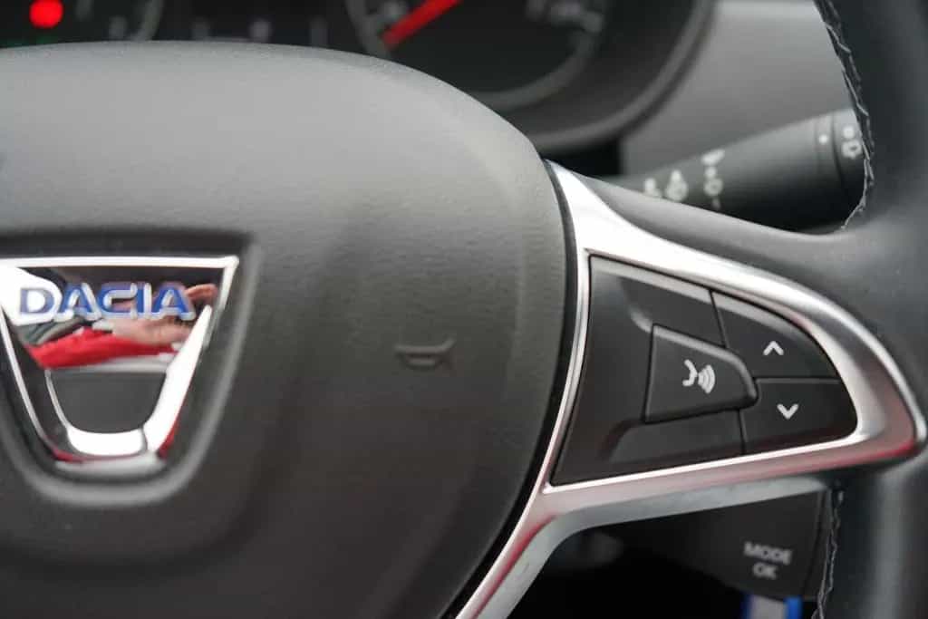 Dacia Duster II 1.3 TCe 130 Comfort DAB Navi Kamera Si 06/2019-photo-21