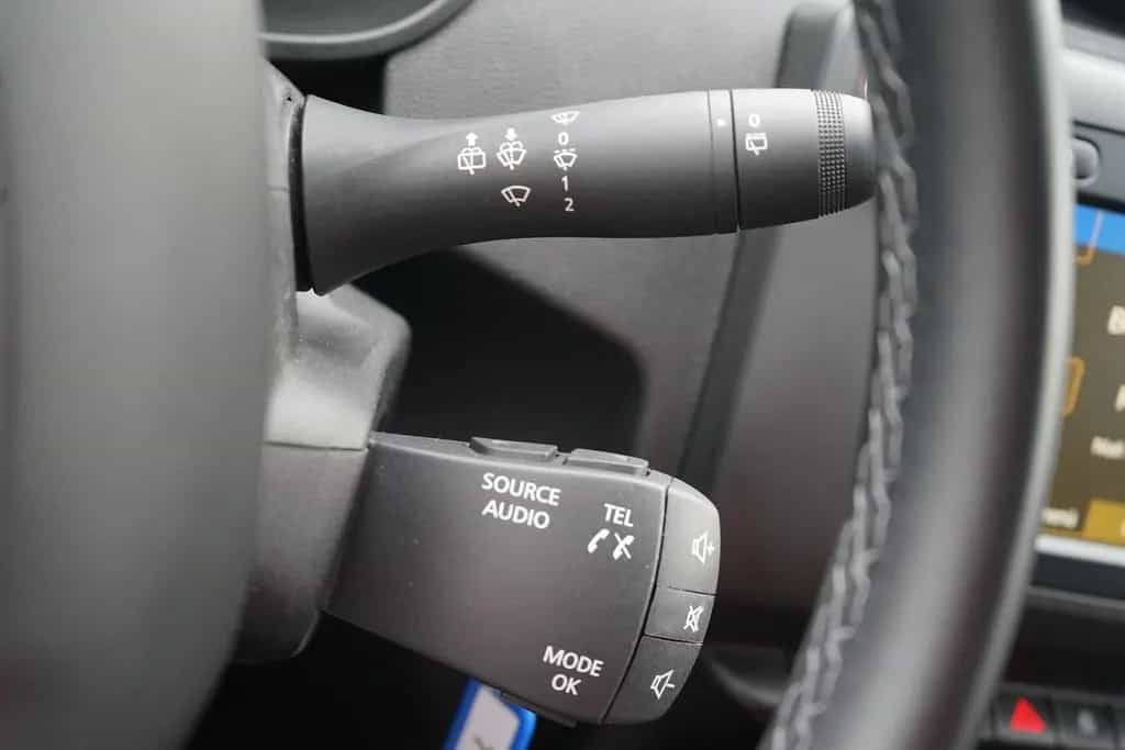 Dacia Duster II 1.3 TCe 130 Comfort DAB Navi Kamera Si 06/2019-photo-23