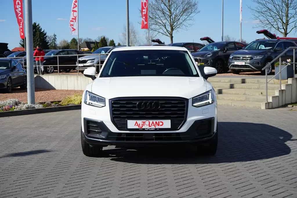 Audi Q2 1.4 TFSI S-Line S-Tronic LED Navi Sitzheizung 06/2017-photo-2