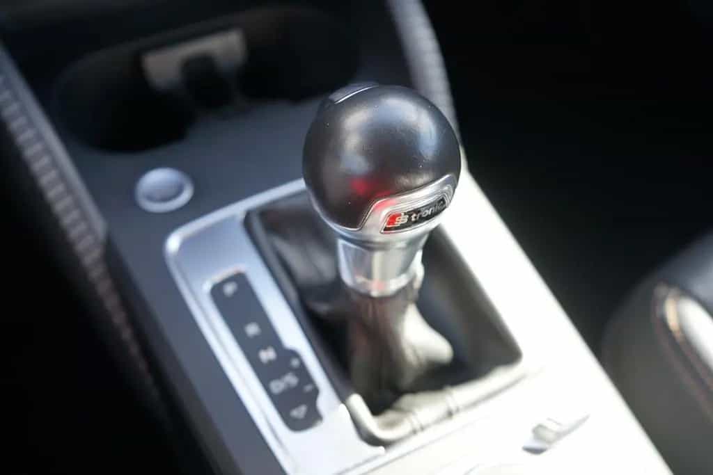 Audi Q2 1.4 TFSI S-Line S-Tronic LED Navi Sitzheizung 06/2017-photo-33