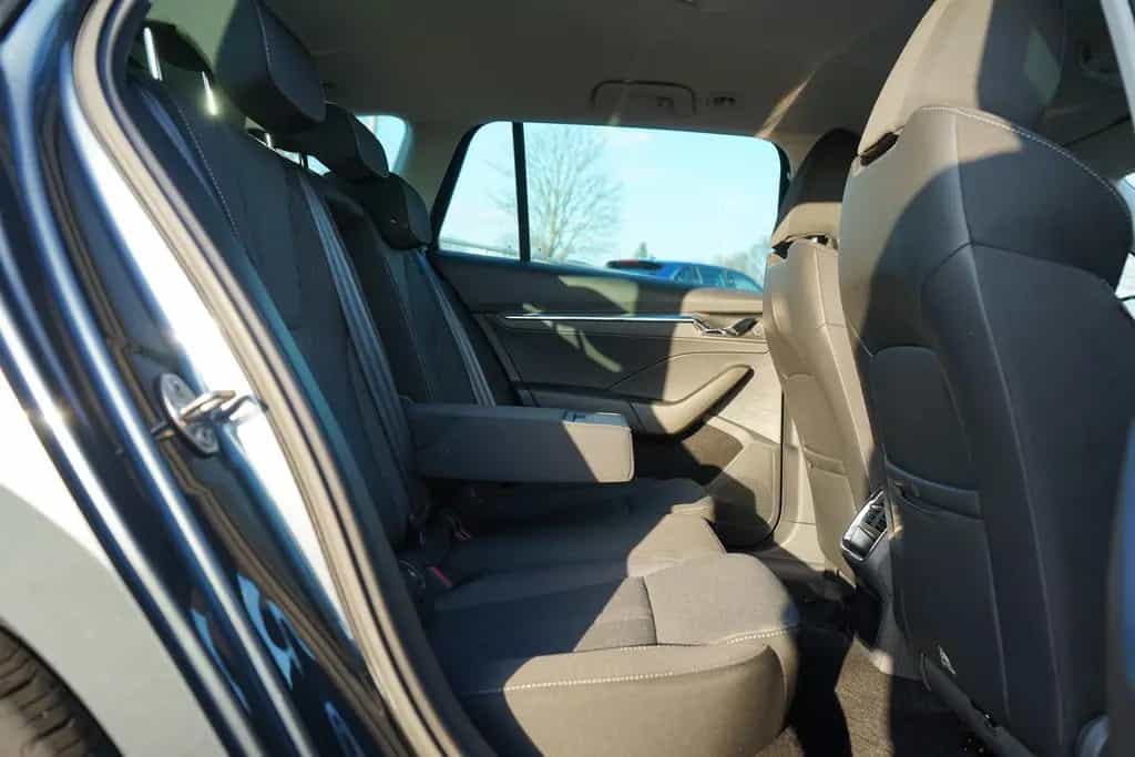 Skoda Octavia Combi 1.5 TSI First Edition 08/2020-photo-11