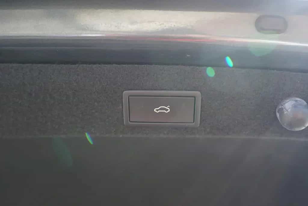 Skoda Octavia 1.5 e TSI AHK Kamera ACC Winterpaket 03/2021-photo-10