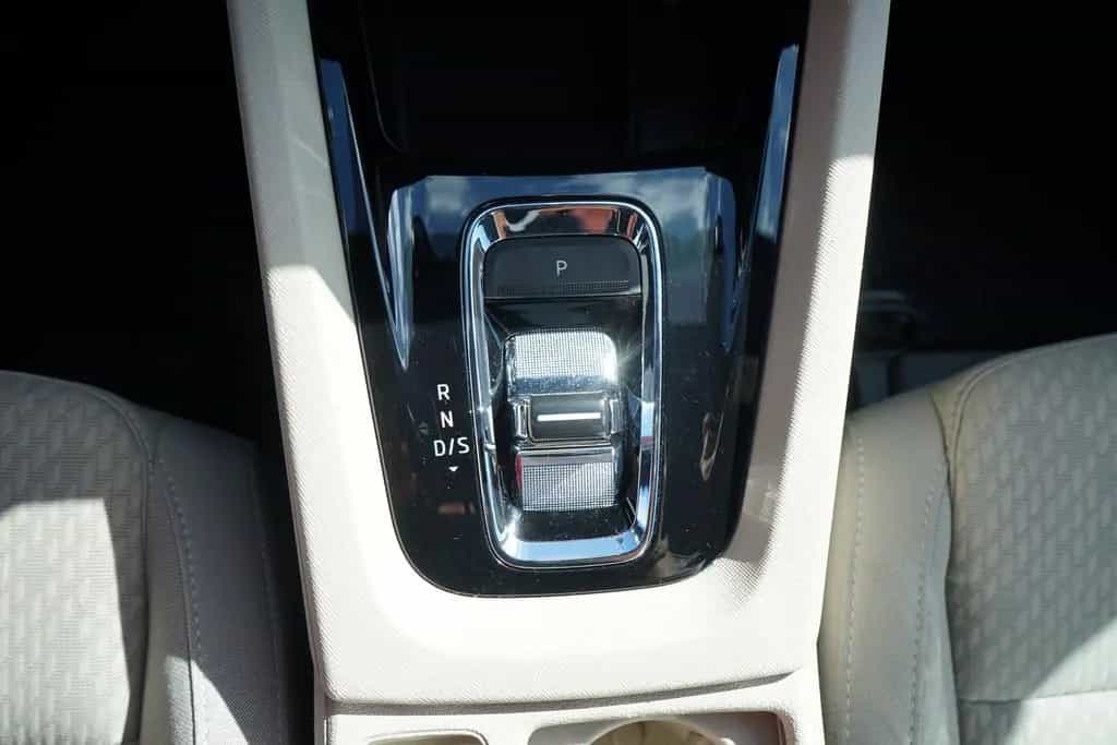Skoda Octavia 1.5 e TSI AHK Kamera ACC Winterpaket 03/2021-photo-35