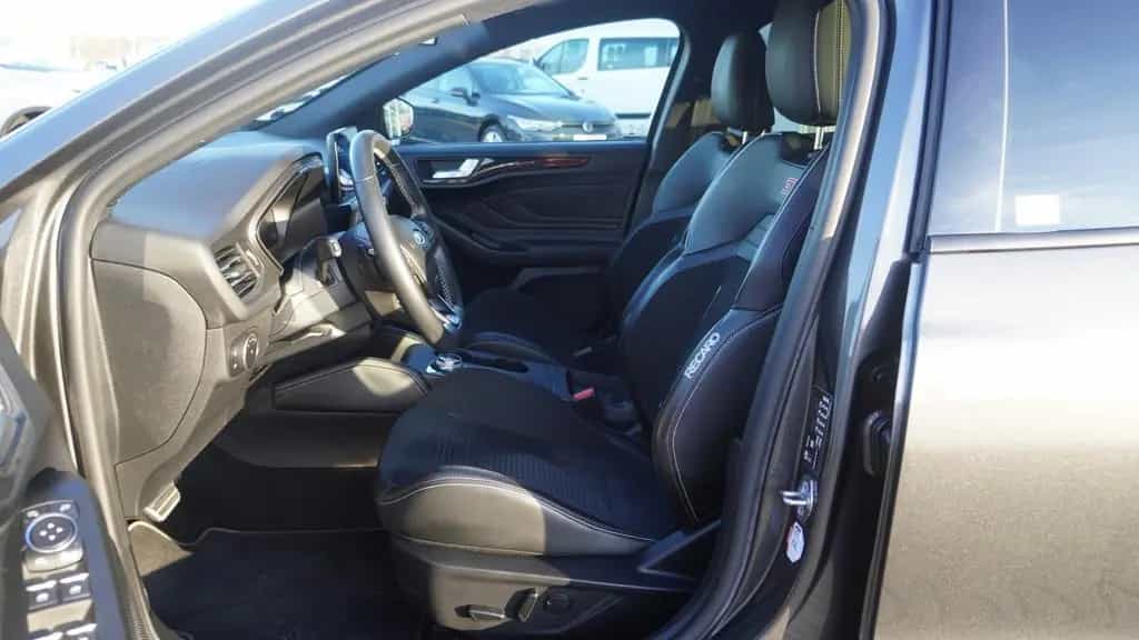 Ford Focus 2.3 EcoBoost ST Performance LED Navi ACC 12/2020-photo-29