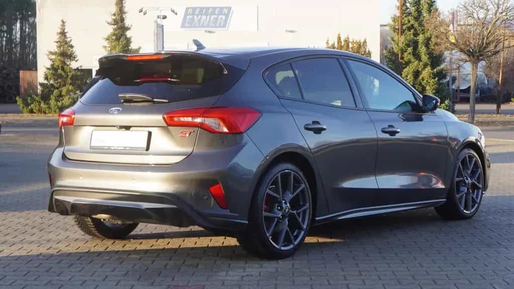Ford Focus 2.3 EcoBoost ST Performance LED Navi ACC 12/2020-photo-5