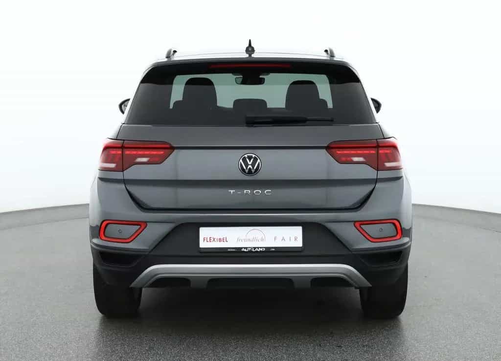 Volkswagen T-Roc 1.5 TSI DSG LED ACC Kamera Sitzheizung 07/2024-photo-3