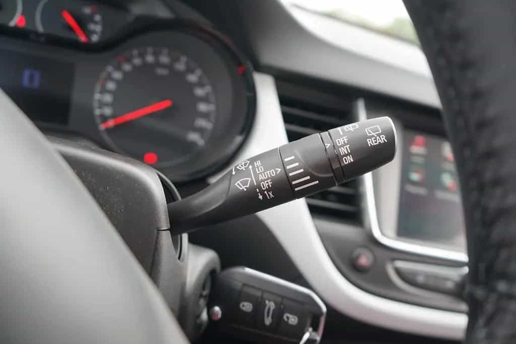 Opel Crossland 1.2 120 Jahre LED Sitzheizung PDC USB 09/2019-photo-24