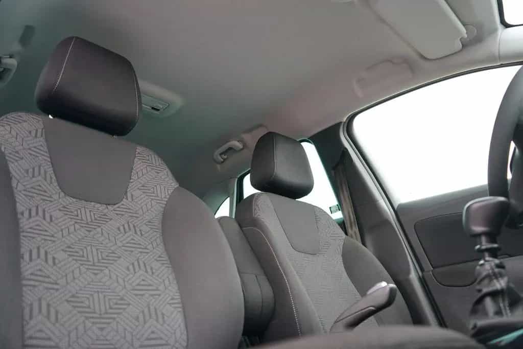 Opel Crossland 1.2 120 Jahre LED Sitzheizung PDC USB 09/2019-photo-8