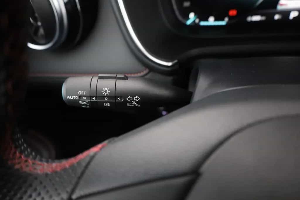 MG HS 1.5 T-GDI Luxury Aut. LED ACC Navi 360° Pano 02/2024-photo-18