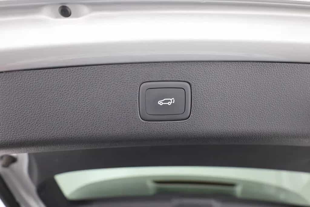 MG HS 1.5 T-GDI Luxury Aut. LED ACC Navi 360° Pano 02/2024-photo-26