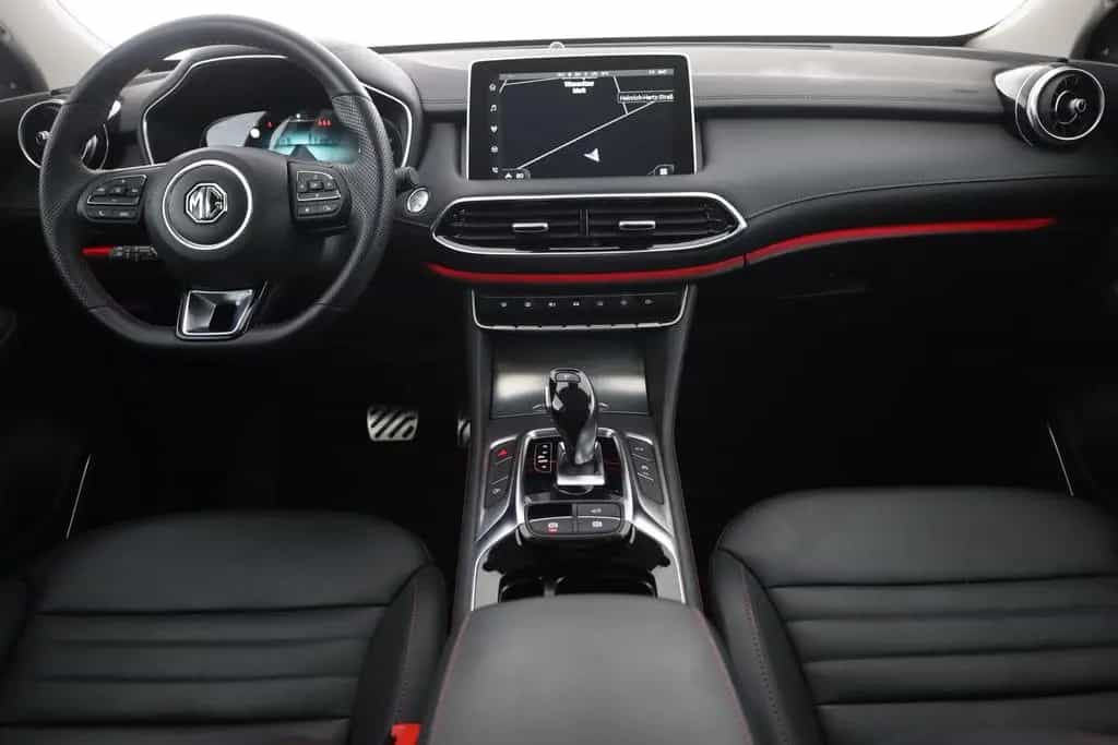 MG HS 1.5 T-GDI Luxury Aut. LED ACC Navi 360° Pano 02/2024-photo-8