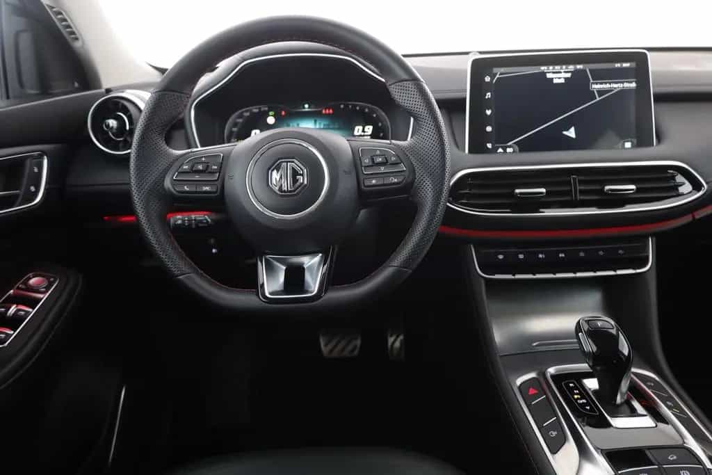 MG HS 1.5 T-GDI Luxury Aut. LED ACC Navi 360° Pano 02/2024-photo-9