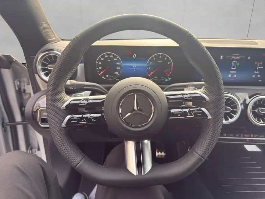 Mercedes-Benz CLA 180 AMG Special Edition 01/2026-photo-10