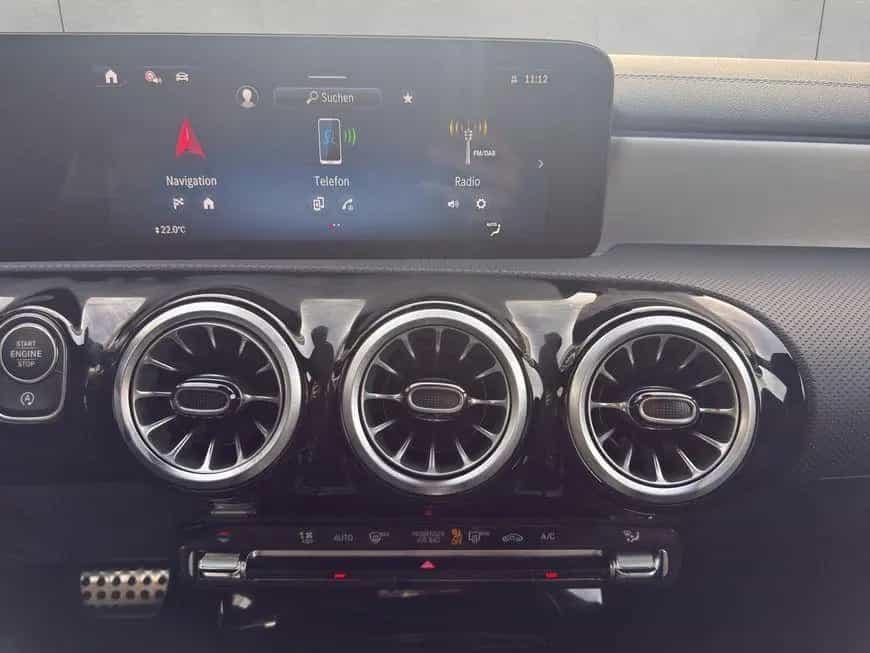 Mercedes-Benz CLA 180 AMG Special Edition 01/2026-photo-14