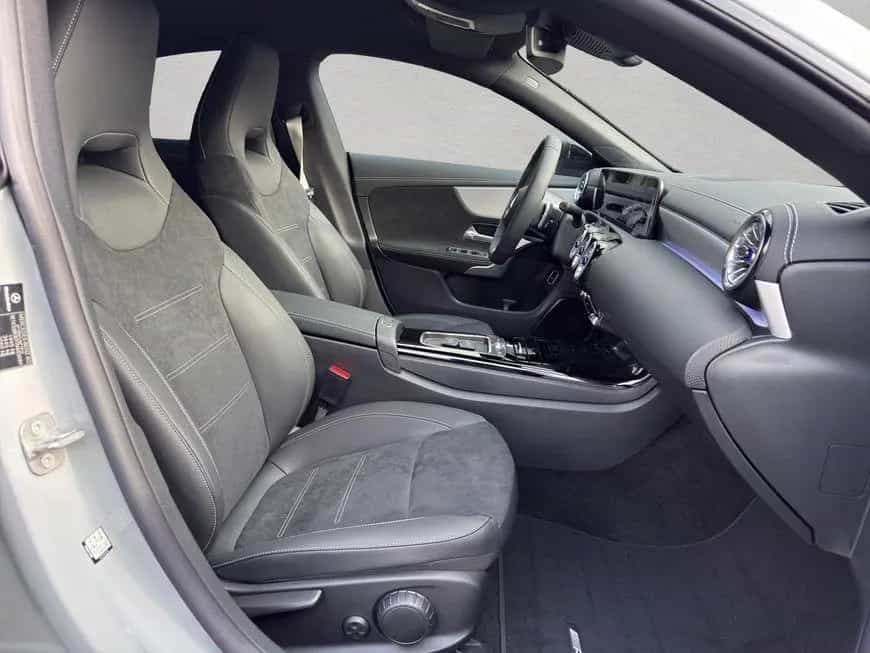 Mercedes-Benz CLA 180 AMG Special Edition 01/2026-photo-18