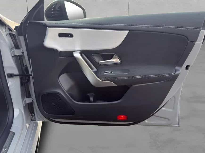 Mercedes-Benz CLA 180 AMG Special Edition 01/2026-photo-19