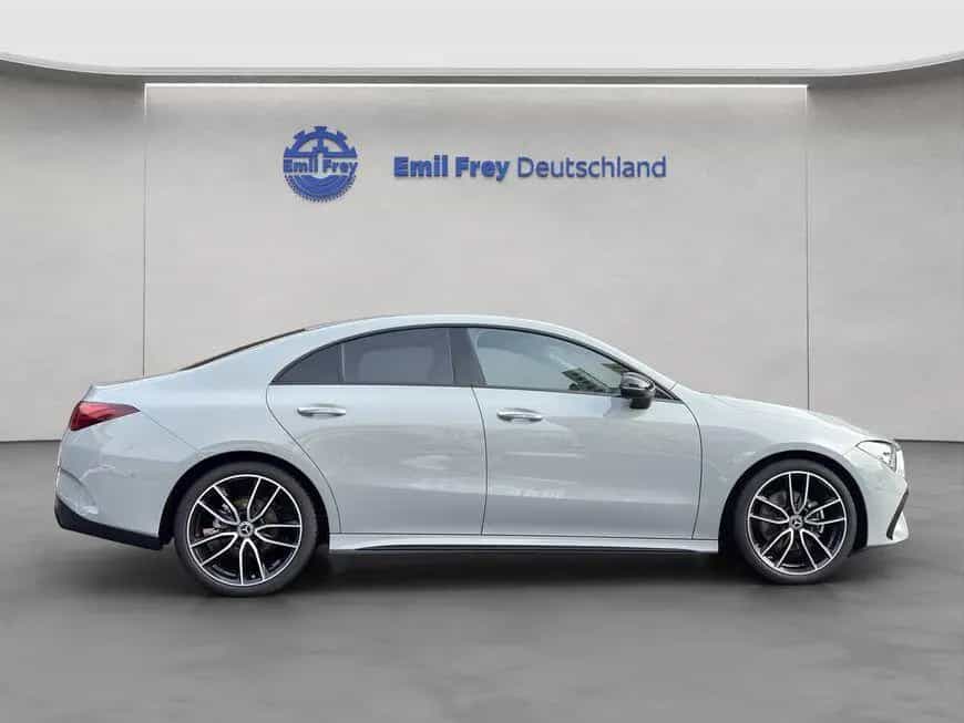 Mercedes-Benz CLA 180 AMG Special Edition 01/2026-photo-6