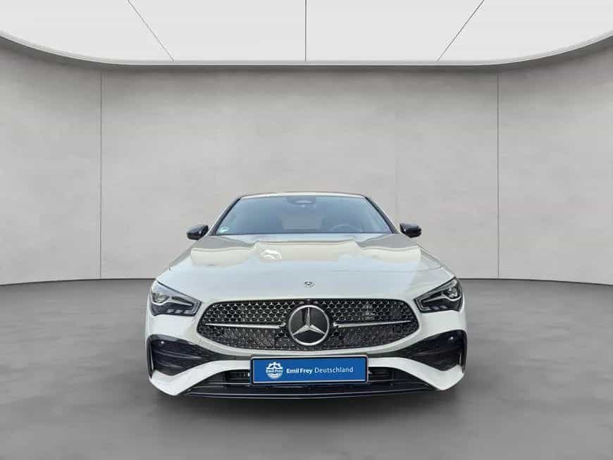 Mercedes-Benz CLA 180 AMG Special Edition 01/2026-photo-8