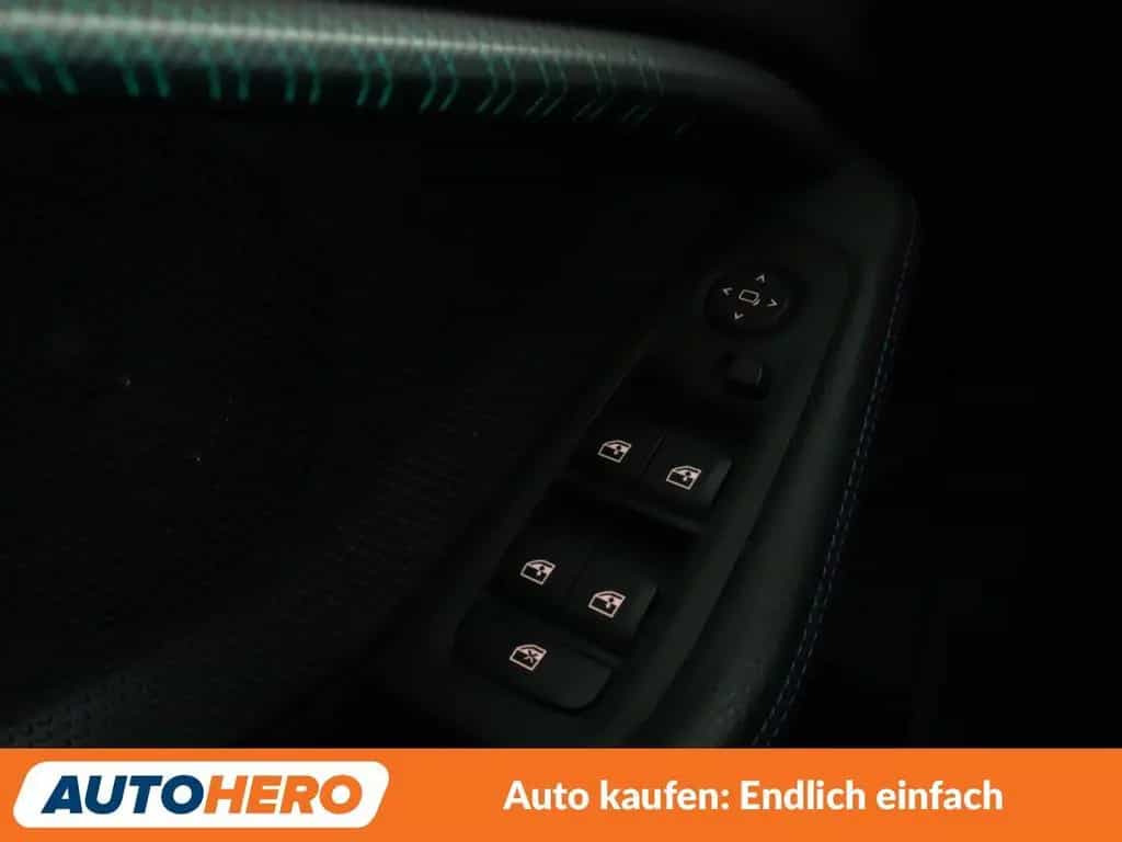 BMW 118 1er 118i M Sport 12/2020-photo-33