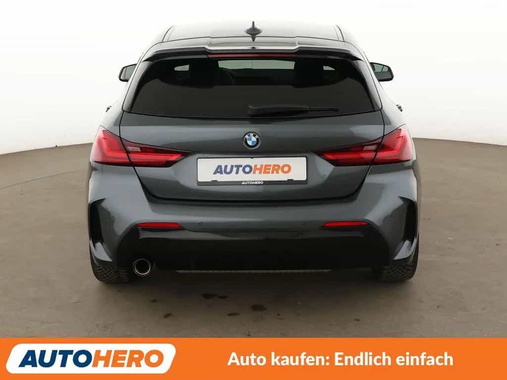 BMW 118 1er 118i M Sport 12/2020-photo-4