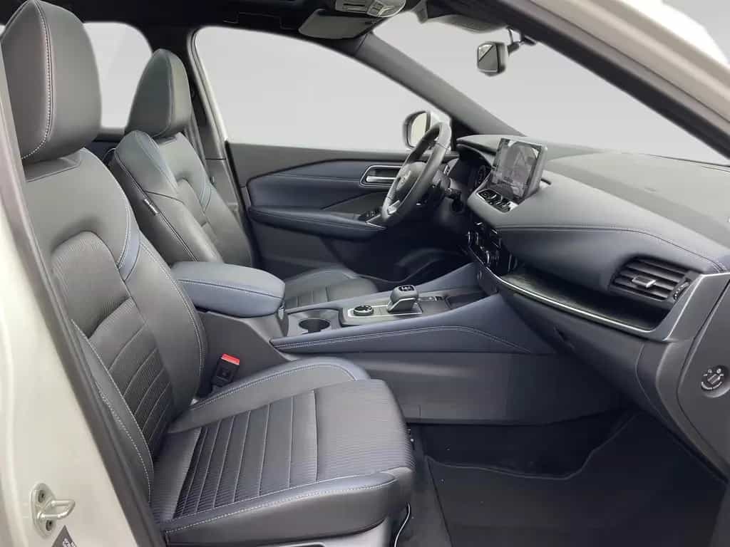 Nissan Qashqai Xtronic 4x4 tekna Pano+19Z+Design+Busine 07/2024-photo-11