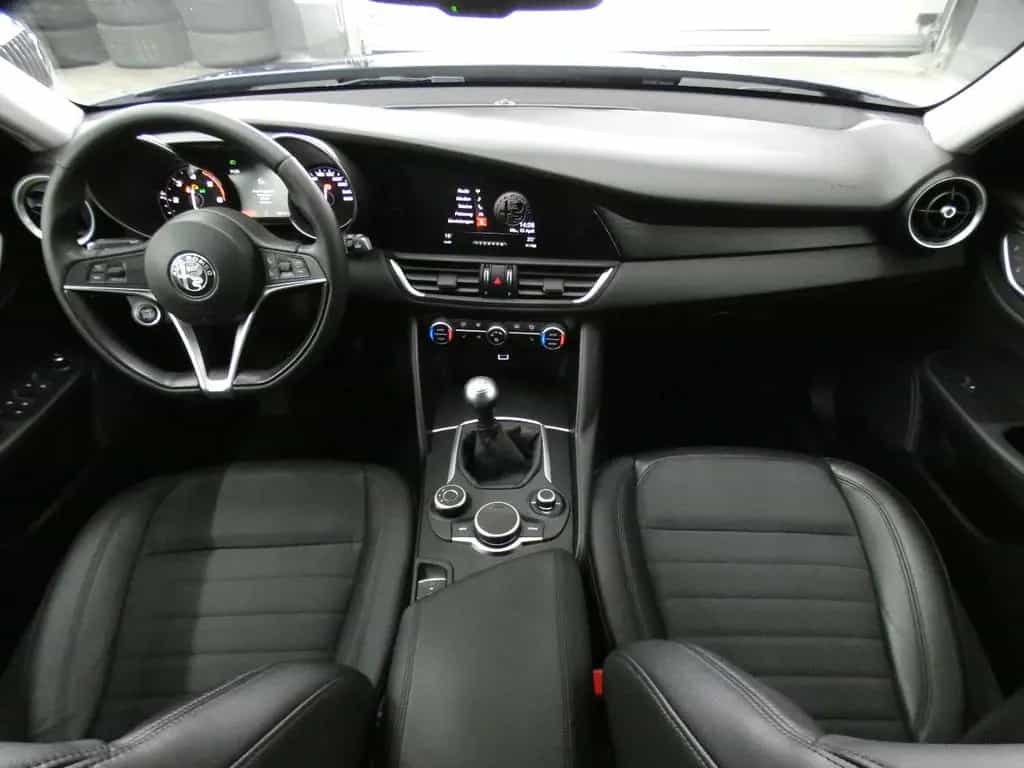 Alfa Romeo Giulia Super 2.2 JTDM*KAMERA*KEYLESS*BLUETOOTH 06/2017-photo-10