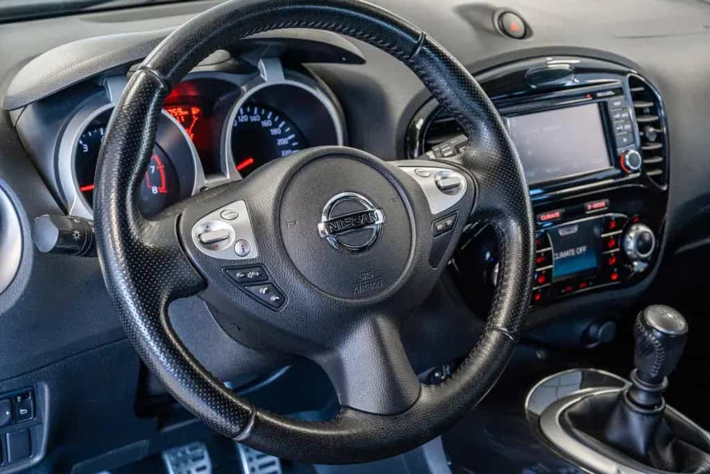 Nissan Juke N-Tec Connect Turbo 16 V 190PS Kamera Navi 11/2013-photo-16