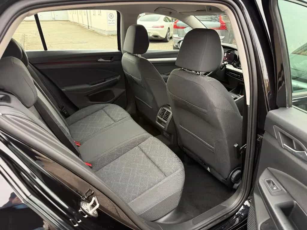 Volkswagen Golf VIII LIM. 1.5 TSI Life/DSG/ACC/NAVI/LED/ALU 08/2020-photo-11