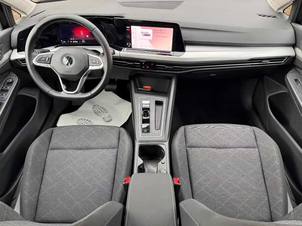 Volkswagen Golf VIII LIM. 1.5 TSI Life/DSG/ACC/NAVI/LED/ALU 08/2020-photo-13