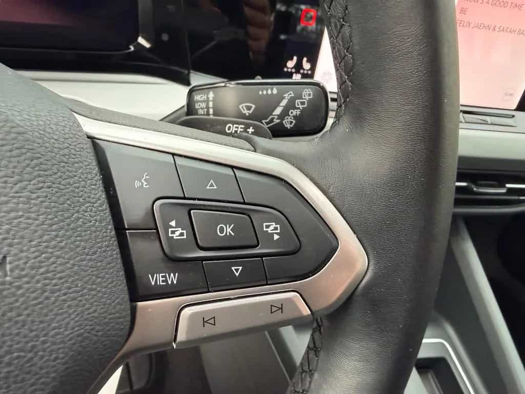 Volkswagen Golf VIII LIM. 1.5 TSI Life/DSG/ACC/NAVI/LED/ALU 08/2020-photo-17