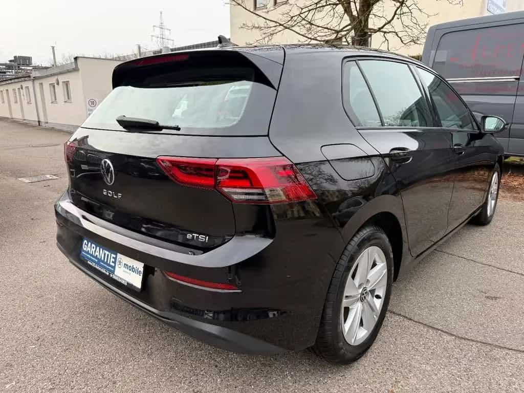 Volkswagen Golf VIII LIM. 1.5 TSI Life/DSG/ACC/NAVI/LED/ALU 08/2020-photo-4
