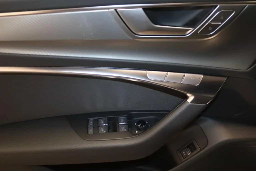 Audi A6 Av. 50 TDI qu. sport-VIRT.-NAV-LED-ACC-KESSY- 08/2020-photo-11