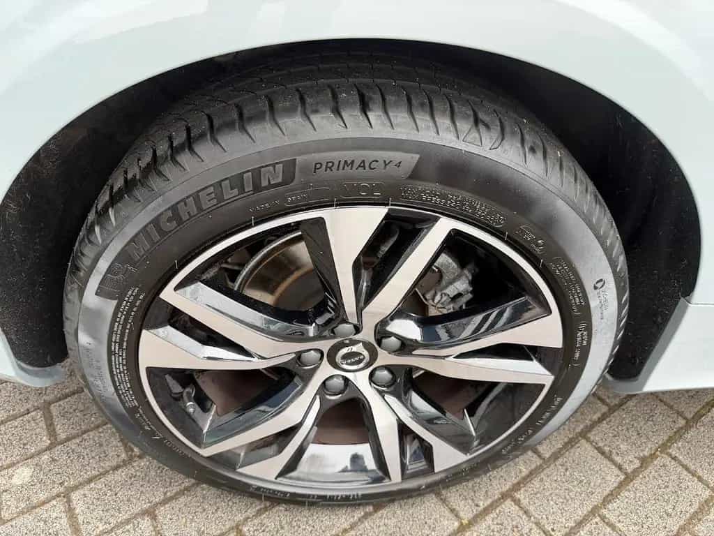 Volvo V60 B4 Kombi Core 12/2024-photo-9