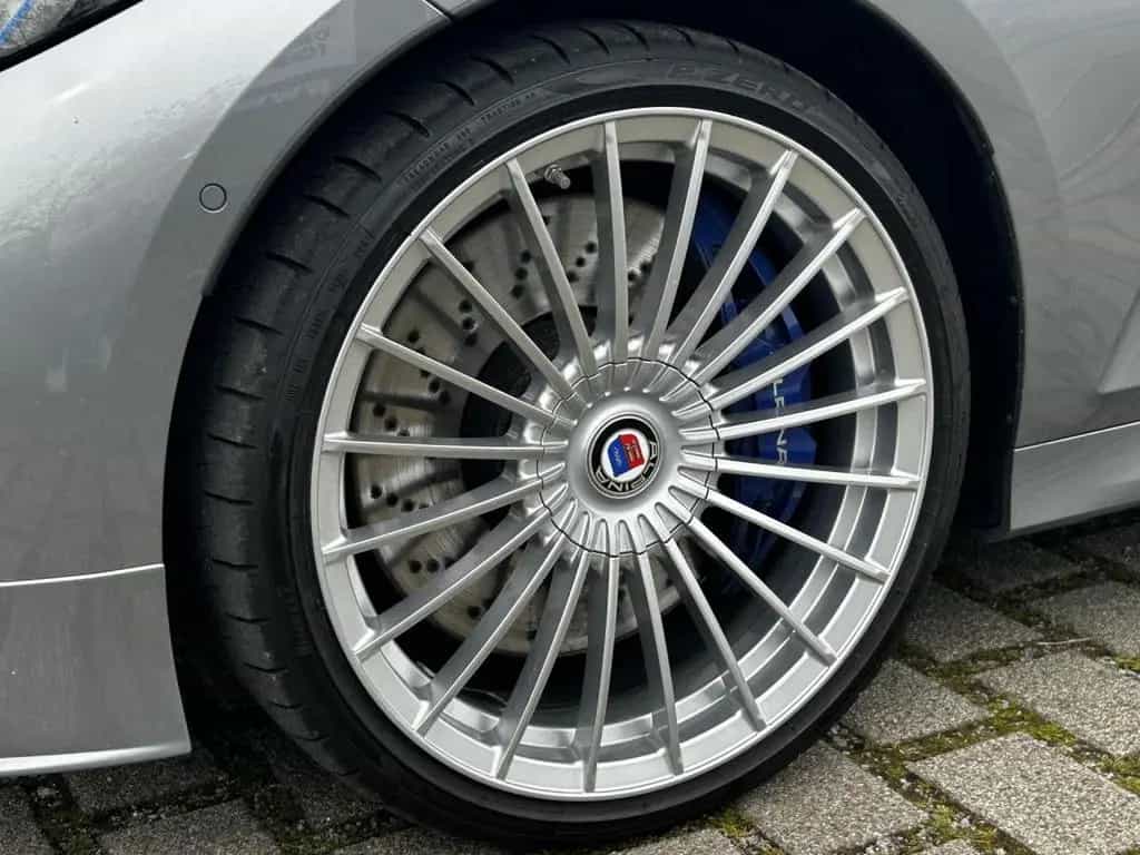 ALPINA B3 Leder HUD ACC SuView PanoD.Ha/Ka Lenkradh.20" 06/2024-photo-7