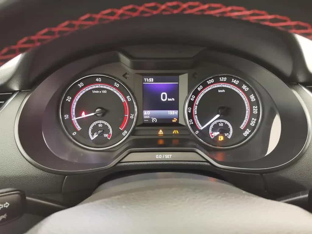 Skoda Octavia Combi 2.0 TSI RS LED|Navi|Standhzg. 06/2018-photo-15