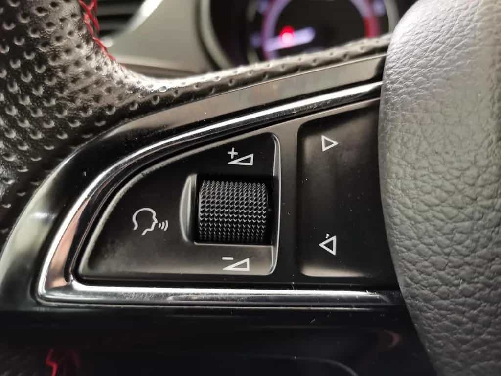 Skoda Octavia Combi 2.0 TSI RS LED|Navi|Standhzg. 06/2018-photo-17