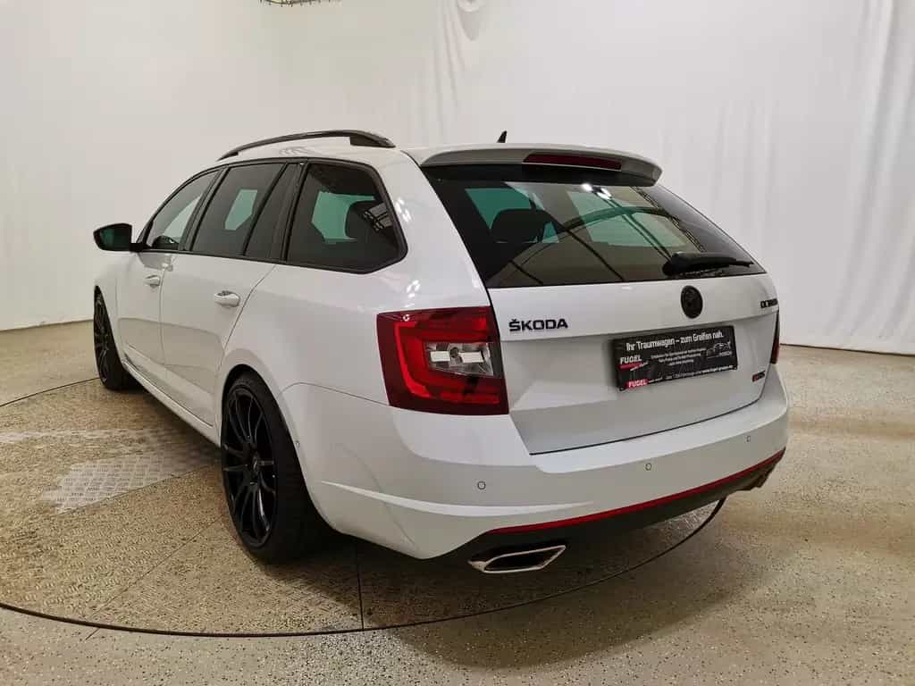 Skoda Octavia Combi 2.0 TSI RS LED|Navi|Standhzg. 06/2018-photo-4