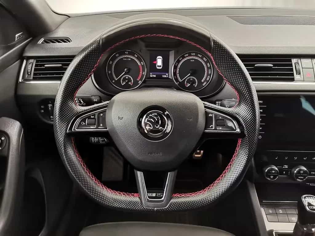 Skoda Octavia Combi 2.0 TSI RS LED|Navi|Standhzg. 06/2018-photo-7