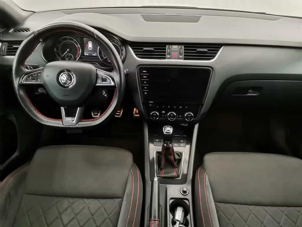 Skoda Octavia Combi 2.0 TSI RS LED|Navi|Standhzg. 06/2018-photo-9