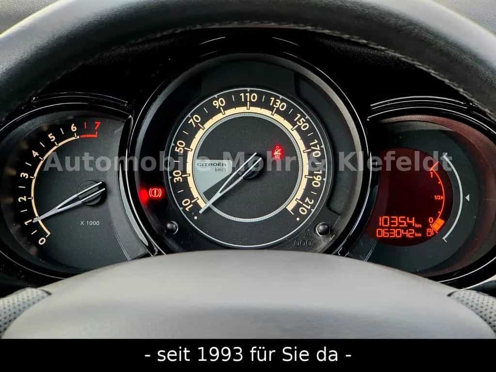 Citroën C3 Exclusive*1VB*DAB*NAVI*BLUETOOTH*CAM*PDC* 06/2016-photo-9
