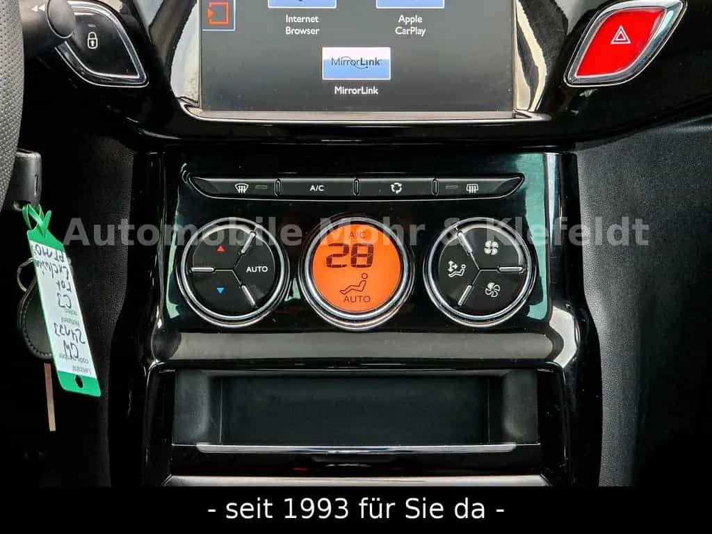 Citroën C3 Exclusive*1VB*DAB*NAVI*BLUETOOTH*CAM*PDC* 06/2016-photo-12