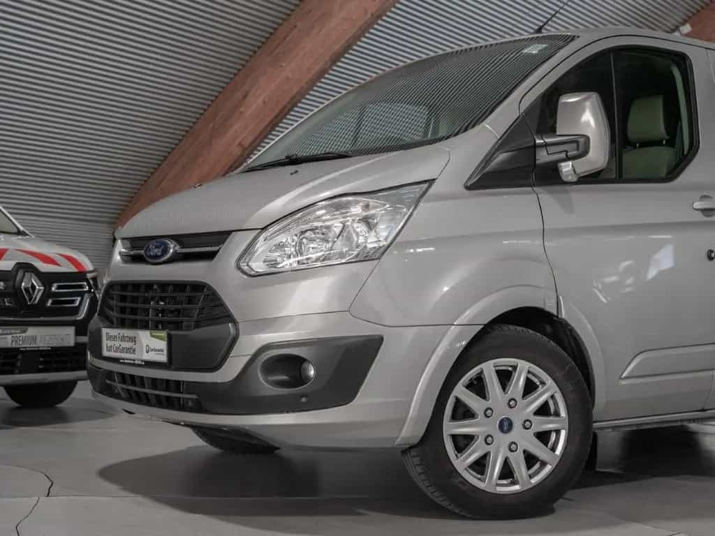 Ford Tourneo Custom Kombi L2 H1 310 VA Titanium Navi 05/2017-photo-2