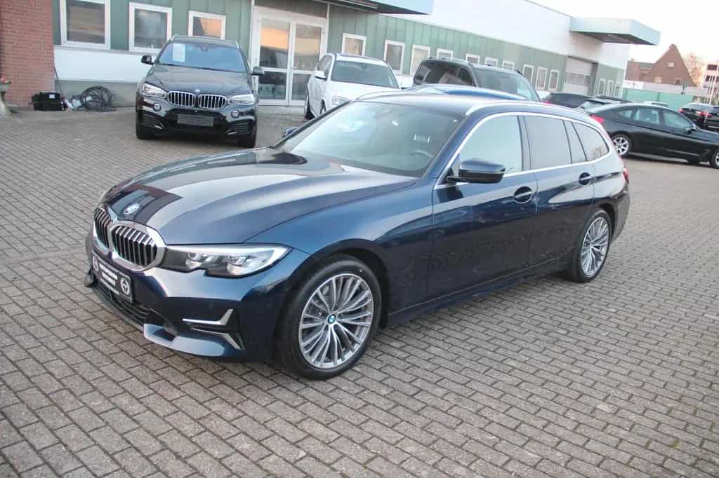 BMW 320 d xDrive Luxury Line, LED, RFK, Stndhz 12/2021-photo-1
