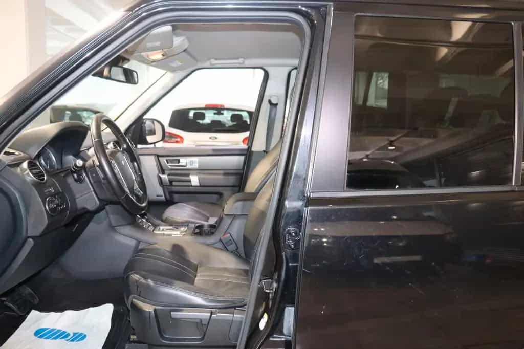 Land Rover Discovery 4 TDV6*Automatik*Leder*AHK 3,5t* 01/2014-photo-9