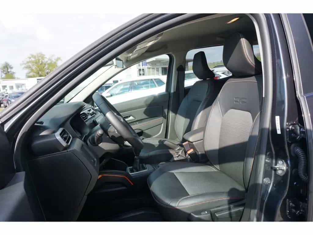 Dacia Duster TCe 150 4WD Extreme Navi LM SHZ PDC Kamer 05/2023-photo-16