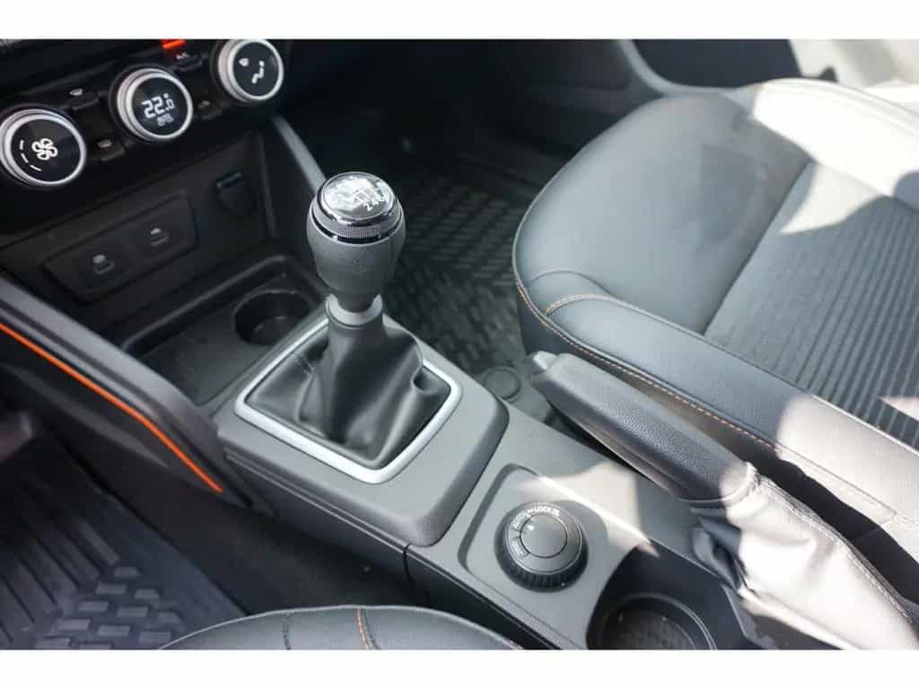Dacia Duster TCe 150 4WD Extreme Navi LM SHZ PDC Kamer 05/2023-photo-22